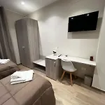 Pensión Esposito House 3*